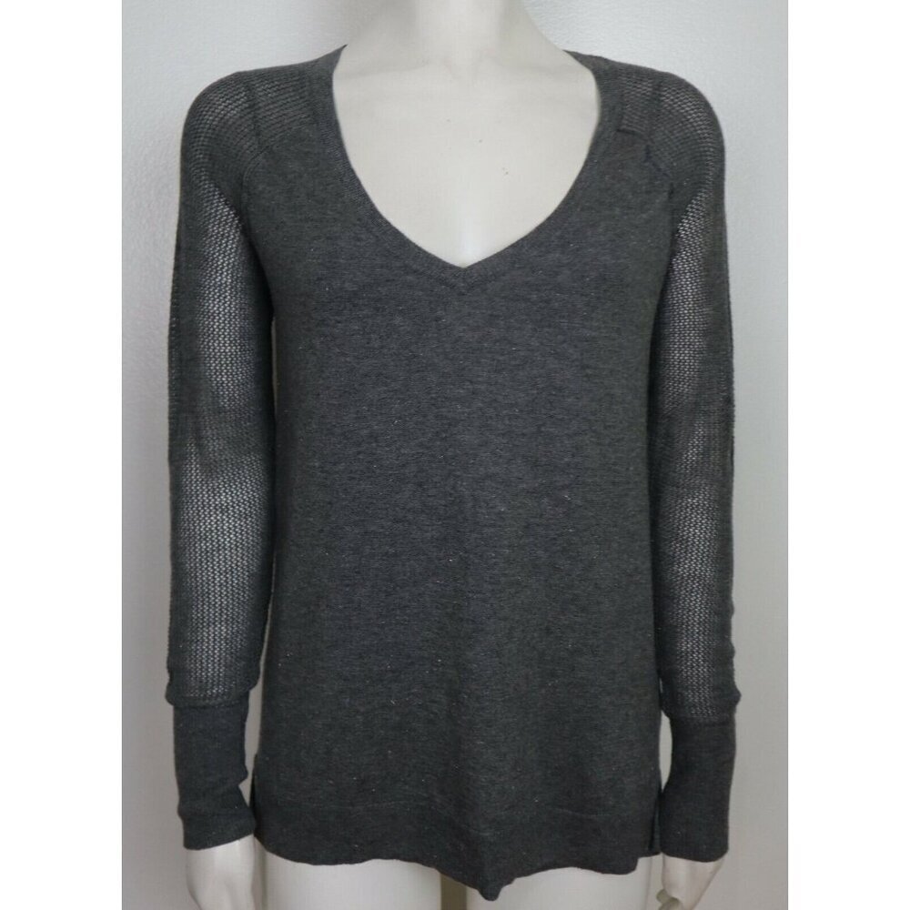 ROCK & REPUBLIC - WOMEN'S GRAY SHIMMER SWEATER - SIZE S